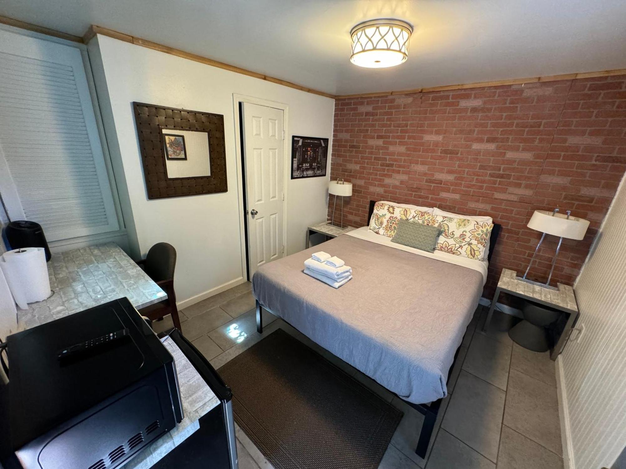 Studio Apartment Antonine นิวออร์ลีนส์ ภายนอก รูปภาพ